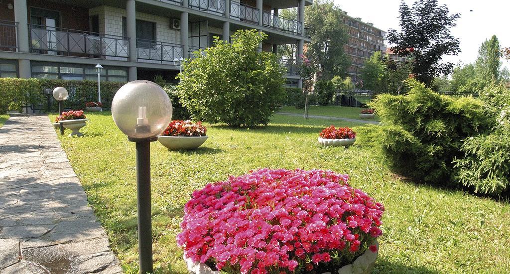 Hotel Residenza Delle Alpi Turin Bagian luar foto
