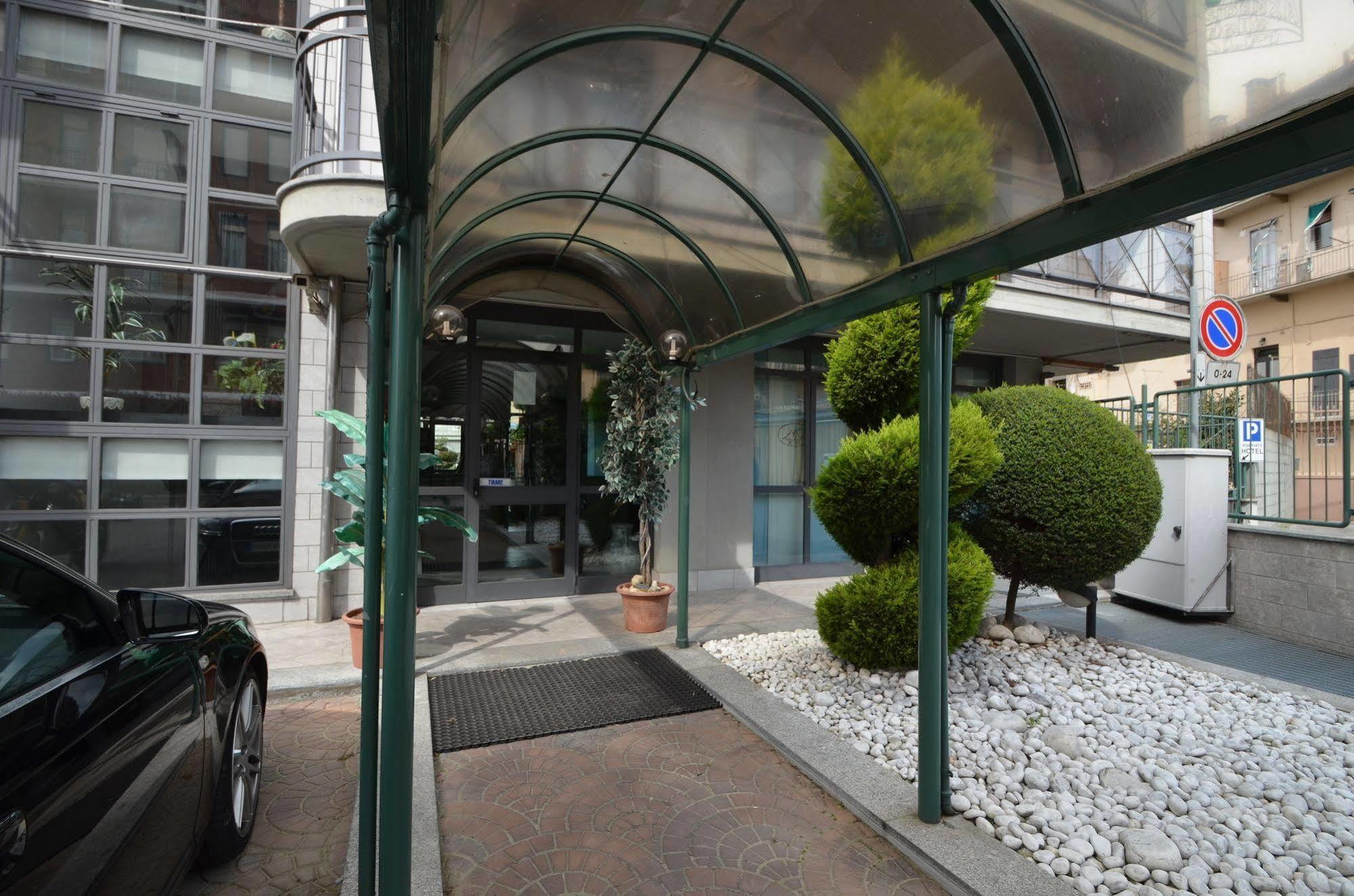 Hotel Residenza Delle Alpi Turin Bagian luar foto